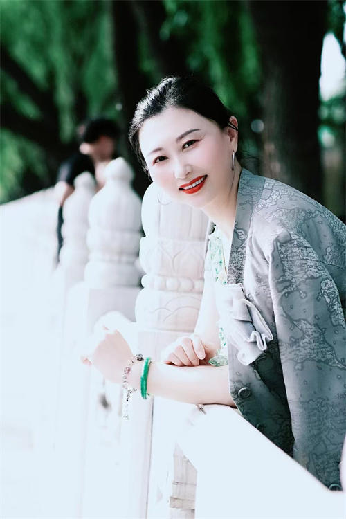 王昭娜（书画家）——名人百科